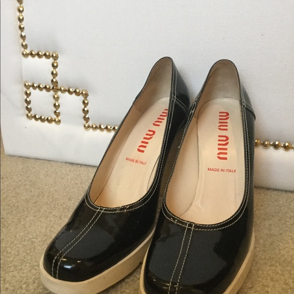 🖤Miu Miu Patent Leather Heels🖤 - Picture 4 of 8